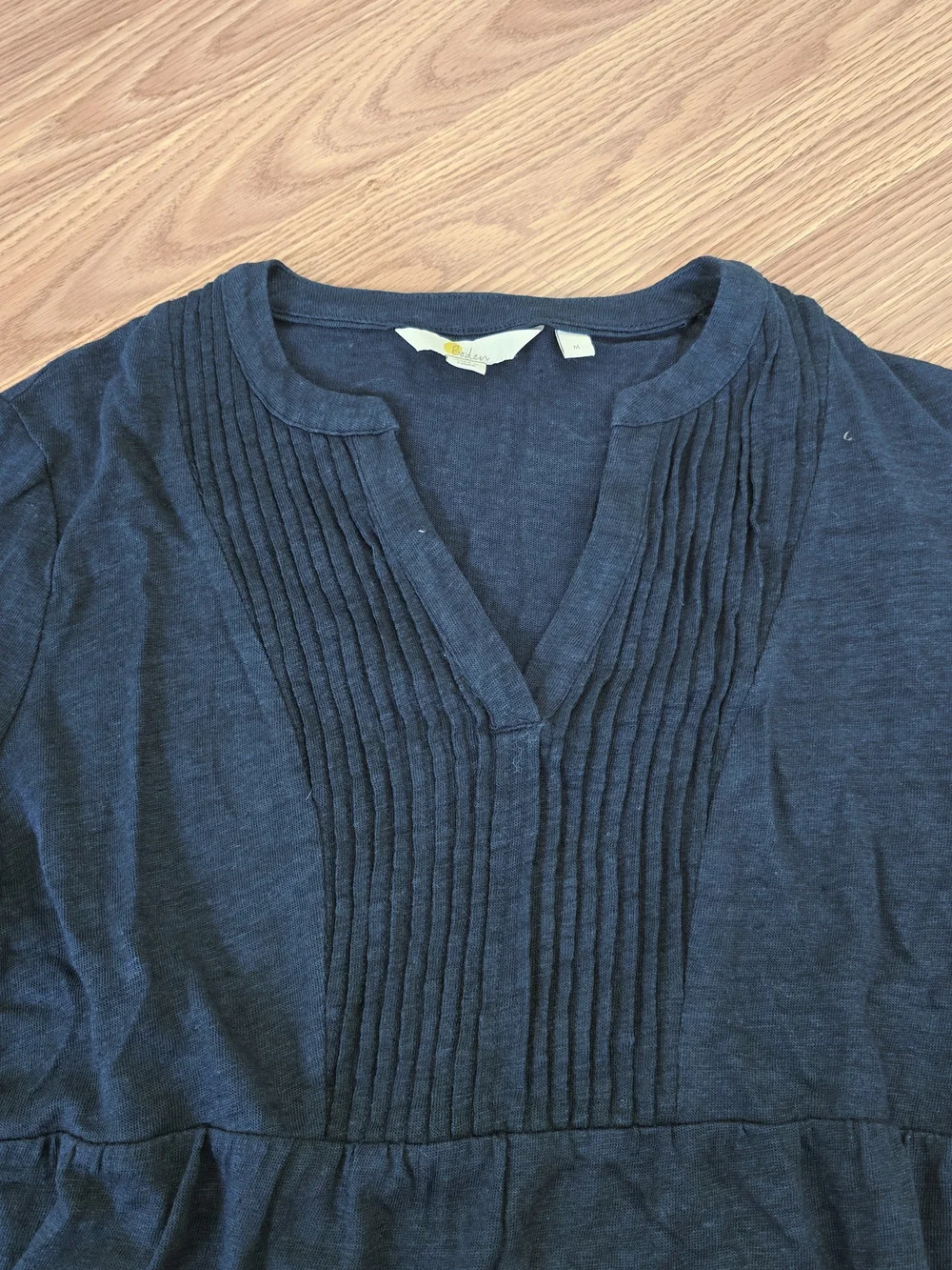 Boden 100% Linen Babydoll Tunic Top Women's Pintuck V-Neck Long Sleeve Size M